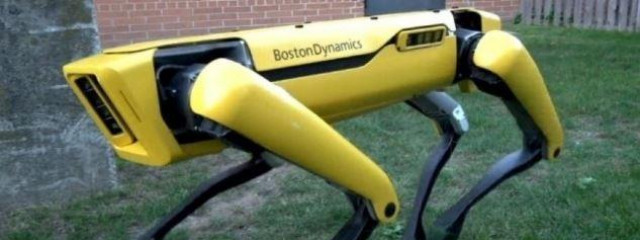 Инженеры Boston Dynamics смогли научить роботов бегать, прыгать и передвигаться по лестнице