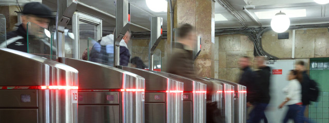 В московском метро начали тестировать оплату проезда через СБП